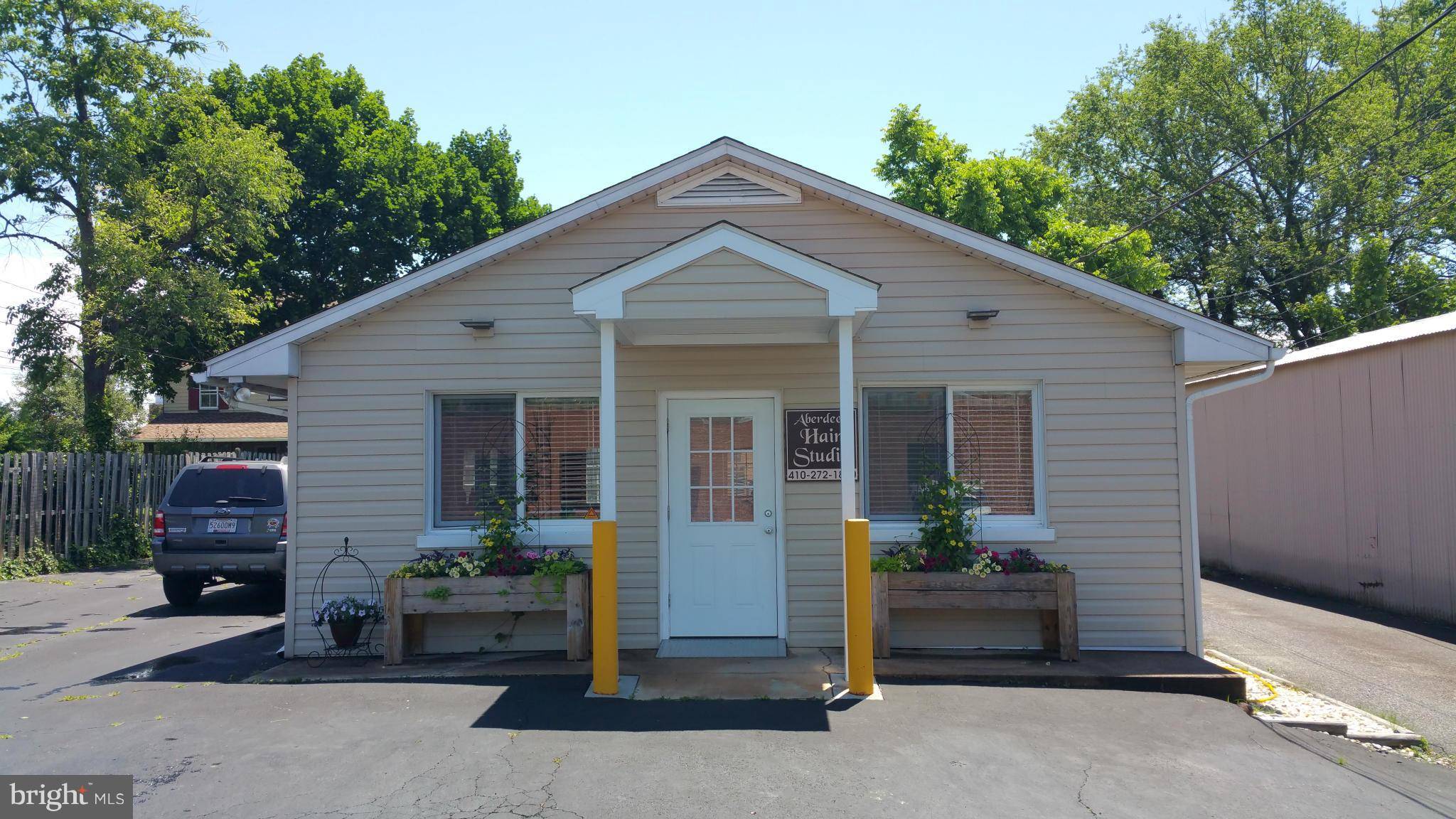 Aberdeen, MD 21001,8 CHURCH LN