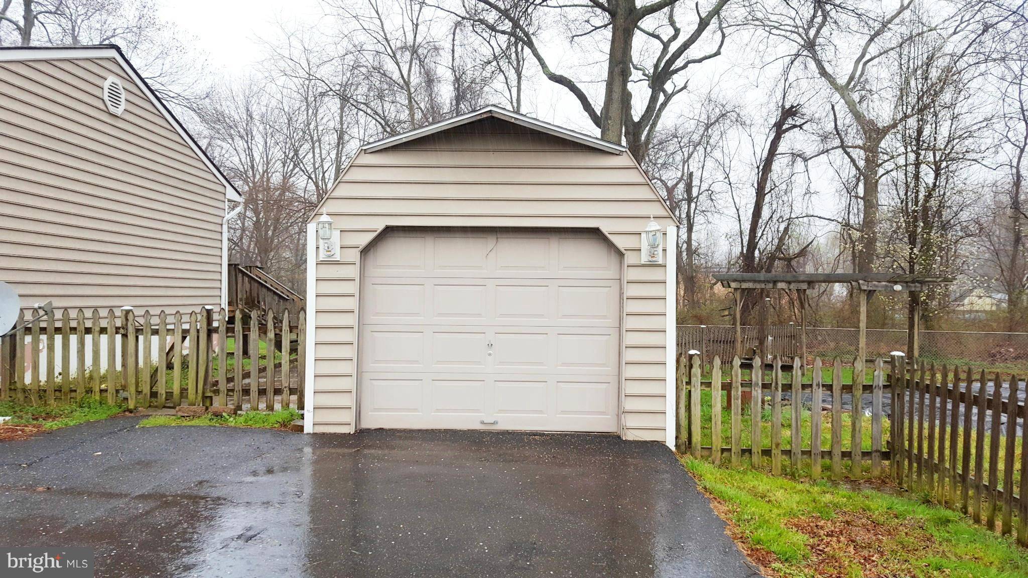 Aberdeen, MD 21001,119 HARFORD ST