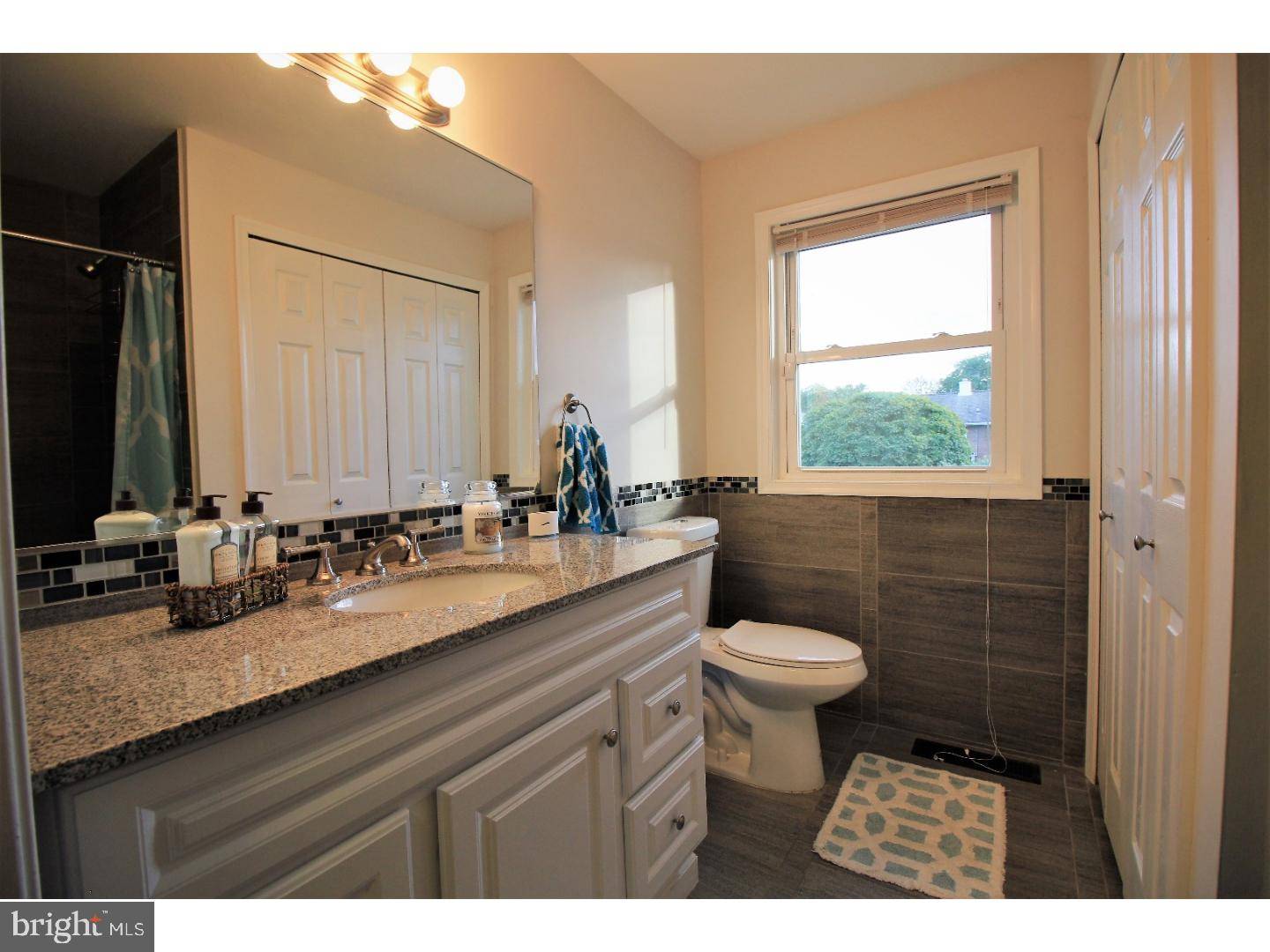 Fairless Hills, PA 19030,221 WYANDOTTE RD