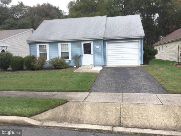 57 SAINT DAVIDS PL, Southampton, NJ 08088