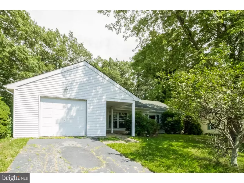 46 CHESTNUT WAY CIR, Barnegat, NJ 08005