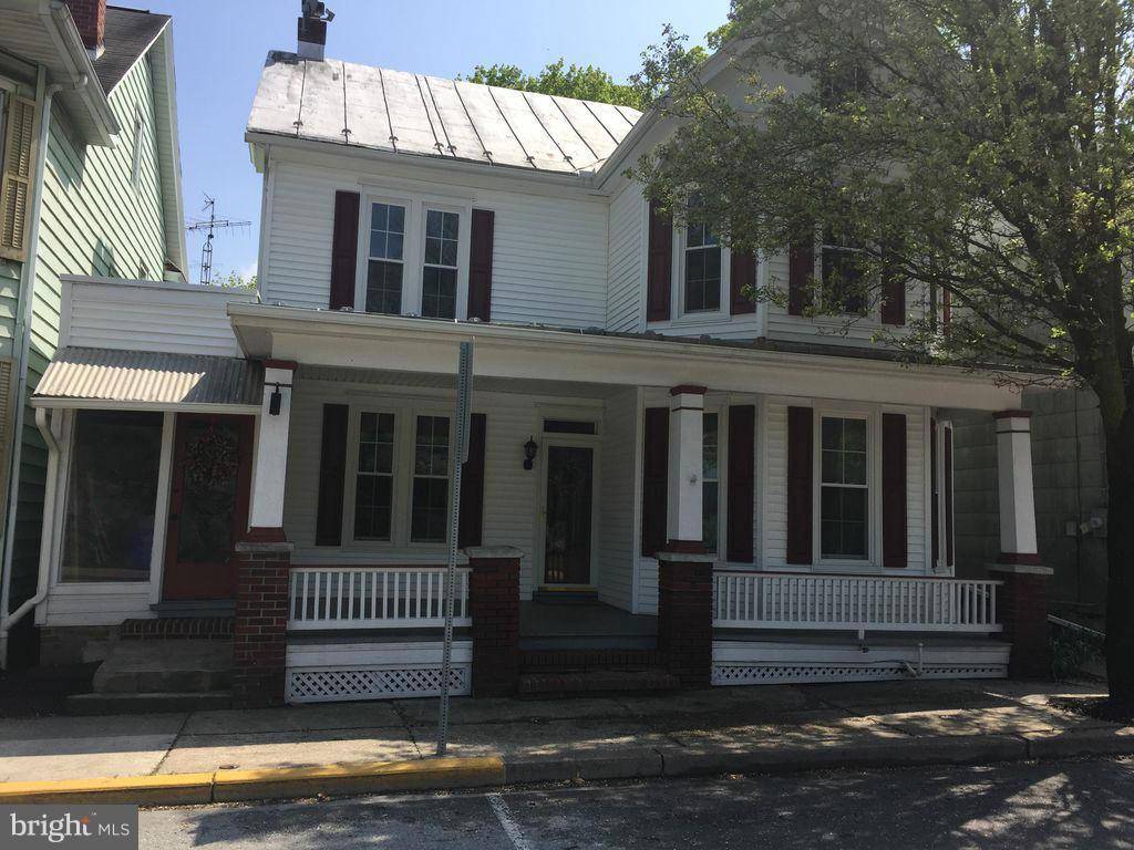 Shippensburg, PA 17257,218-W KING ST