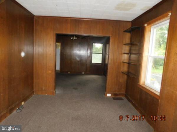 Roebling, NJ 08554,1 AMBOY AVE