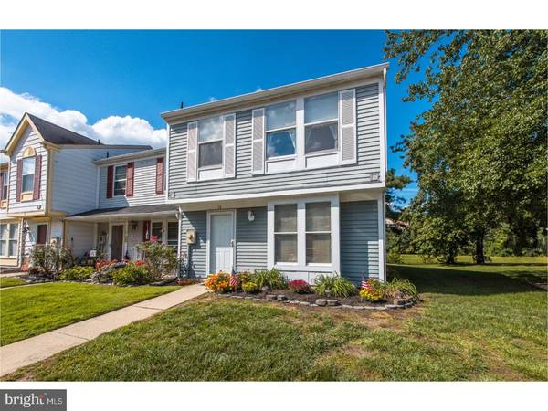 14 WATERVIEW CT, Marlton, NJ 08053