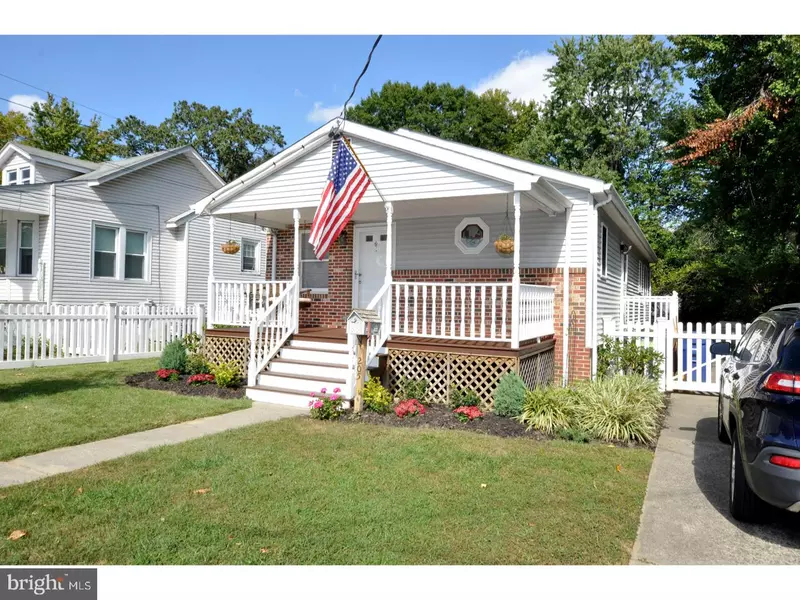 205 CRAWFORD AVE, Maple Shade, NJ 08052