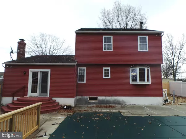Gibbstown, NJ 08027,379 SWEDESBORO RD