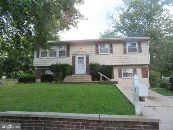 16 GREENBRIAR RD, Blackwood, NJ 08012