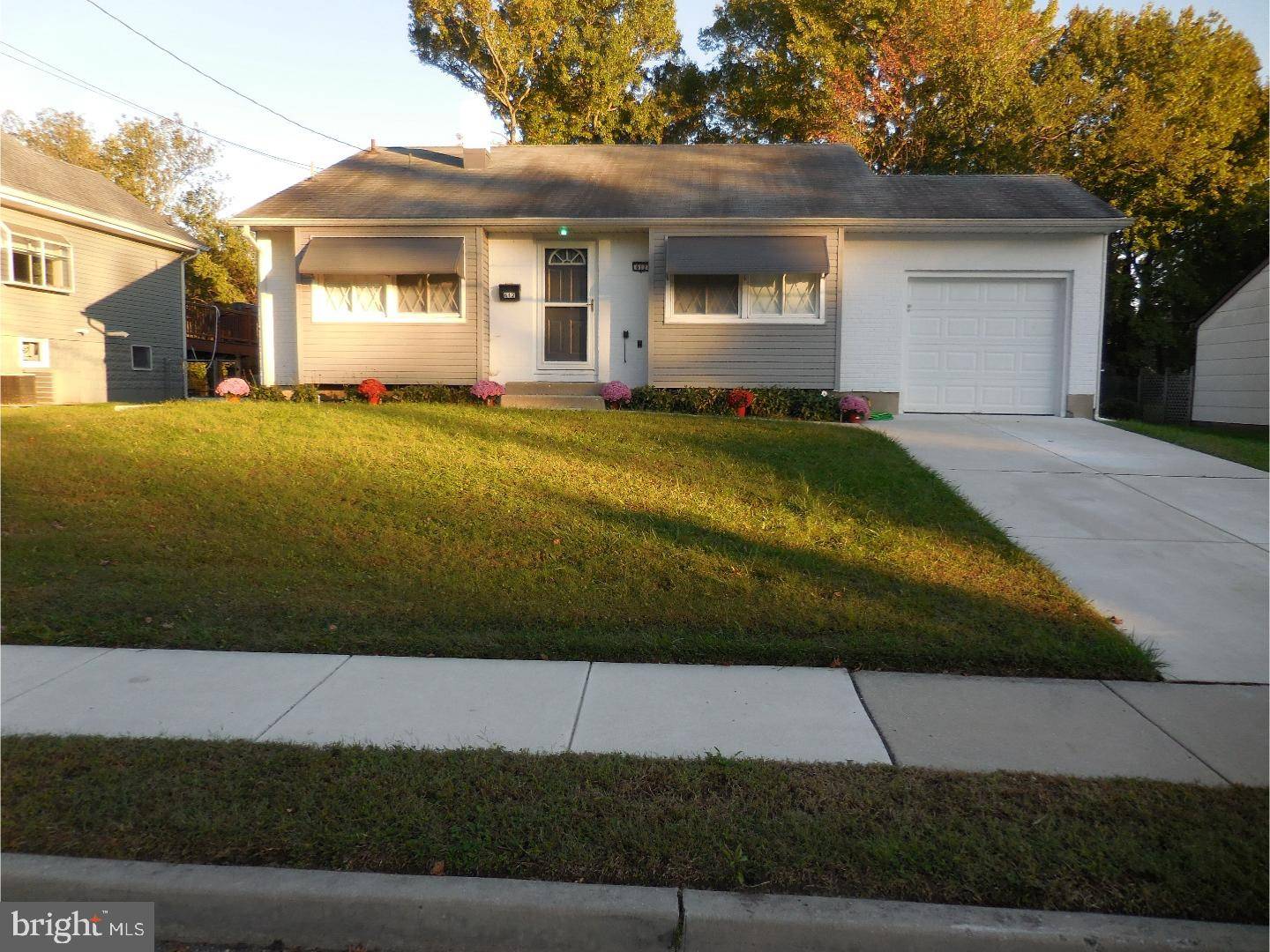 West Deptford Twp, NJ 08096,612 CARTER AVE