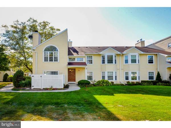 27 DENNIS CT, Hightstown, NJ 08520