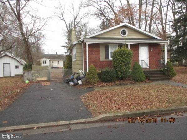 105 CASTLE HEIGHTS AVE, Pennsville, NJ 08070