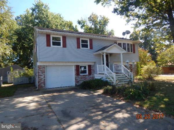 62 MIRAMAR DR, Pennsville, NJ 08070