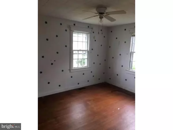 Pennsville, NJ 08070,82 WILLIAM PENN AVE