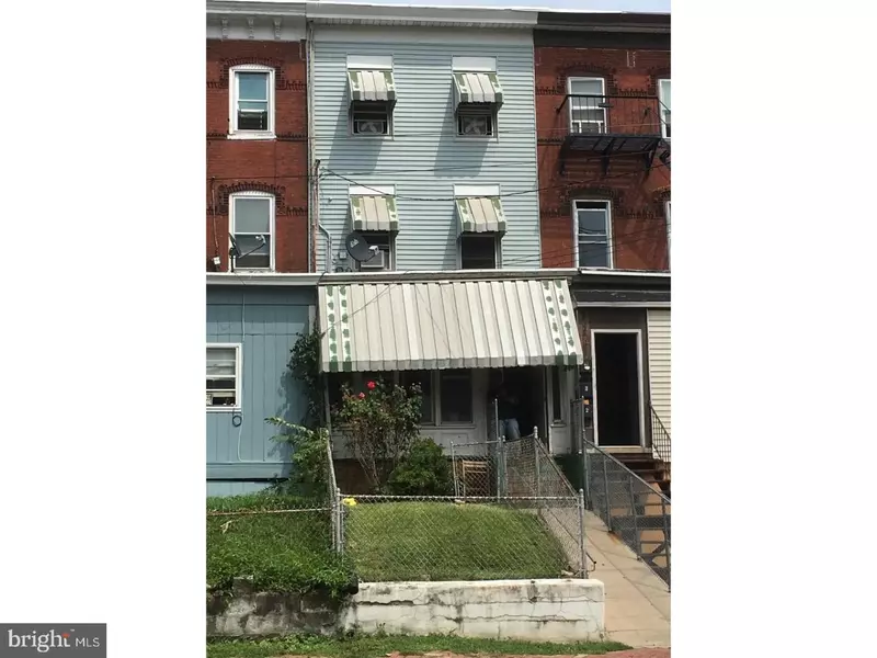 304 PENNINGTON AVE, Trenton, NJ 08618