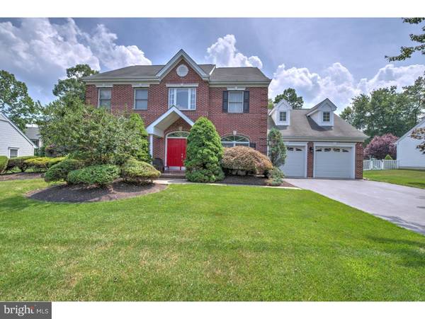 10 WHARTON CT, Kendall Park, NJ 08824