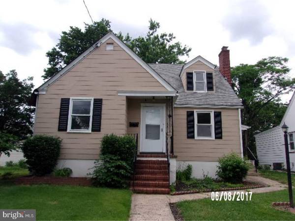 51 HELEN AVE, Maple Shade, NJ 08052