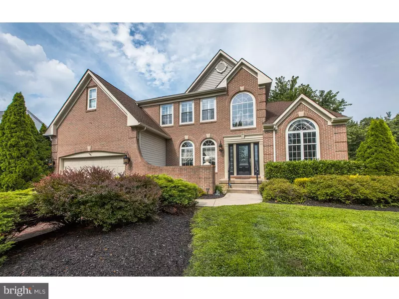 34 CATTAIL DR, Mount Laurel, NJ 08054