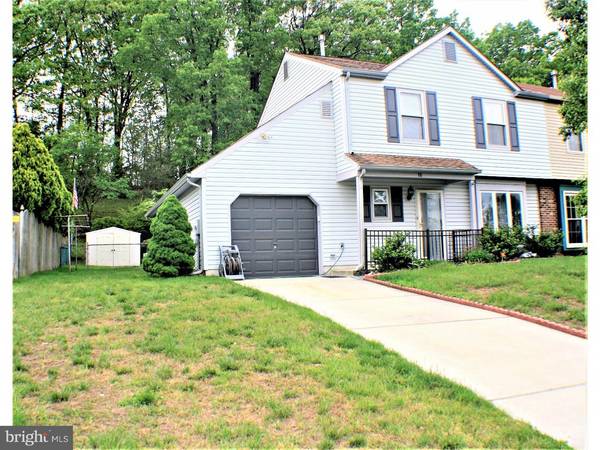 16 JUNIPER LN, Blackwood, NJ 08012