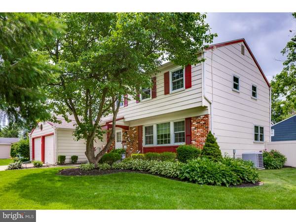 4 GATELY CT, Cherry Hill, NJ 08002