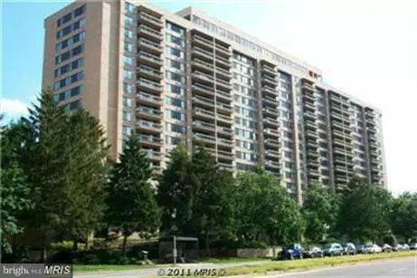 3713 GEORGE MASON DR #1007, Falls Church, VA 22041