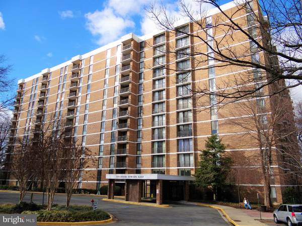 2311 PIMMIT DR #114, Falls Church, VA 22043