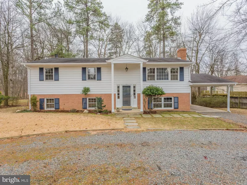 2339 CEDAR LN, Vienna, VA 22182