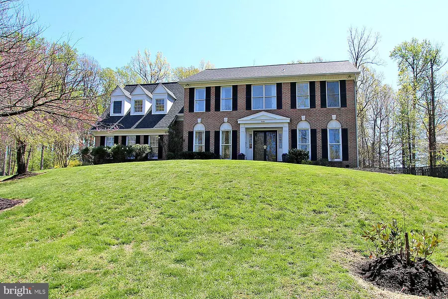 3419 MILLER HEIGHTS RD, Oakton, VA 22124