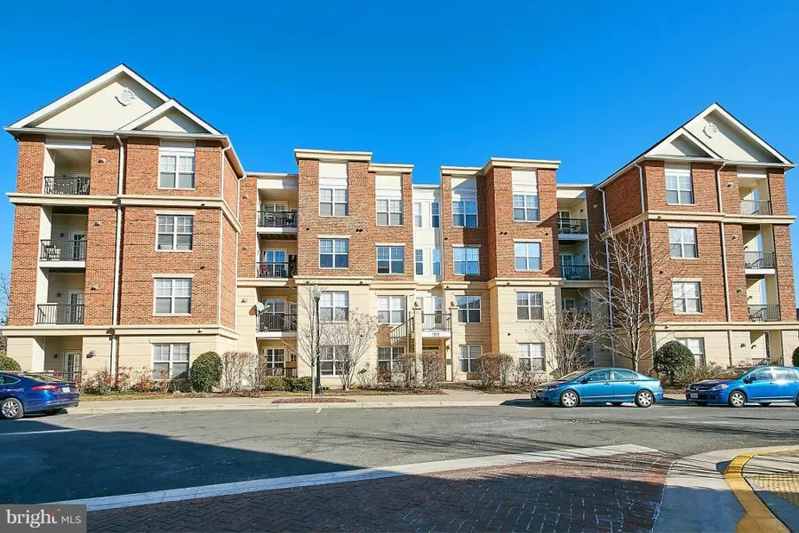 815 BRANCH DR #306, Herndon, VA 20170