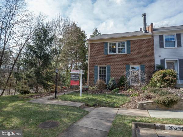 9959 WOOD WREN CT, Fairfax, VA 22032