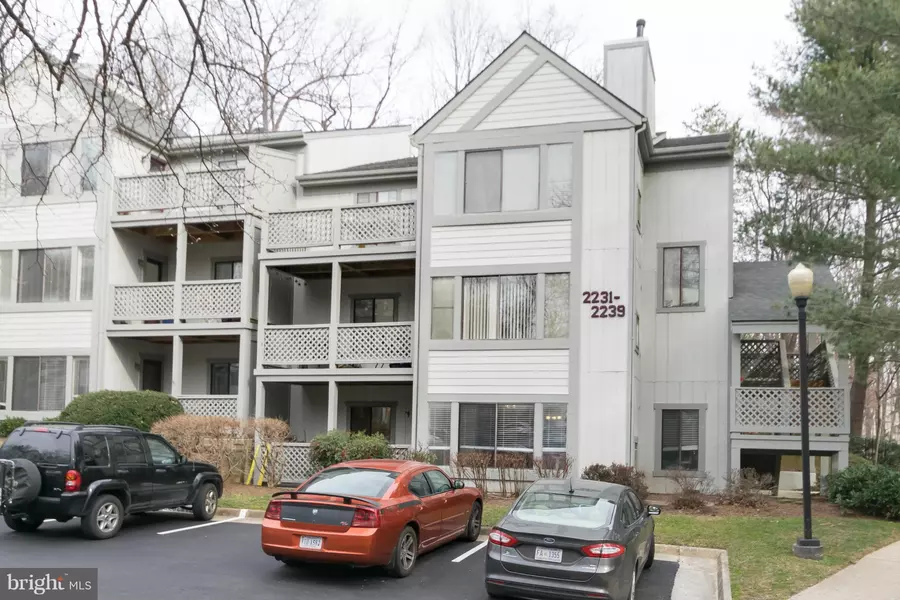 2235 HUNTERS RUN DR #2235, Reston, VA 20191