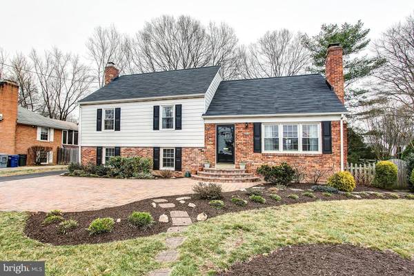 8419 FORT HUNT RD, Alexandria, VA 22308