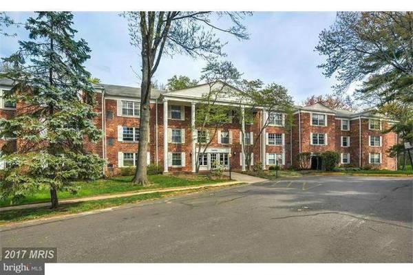 7630 PROVINCIAL DR #302, Mclean, VA 22102