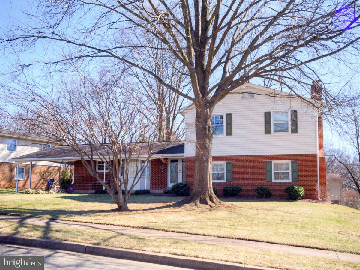 Springfield, VA 22153,7207 TRAPPERS PL