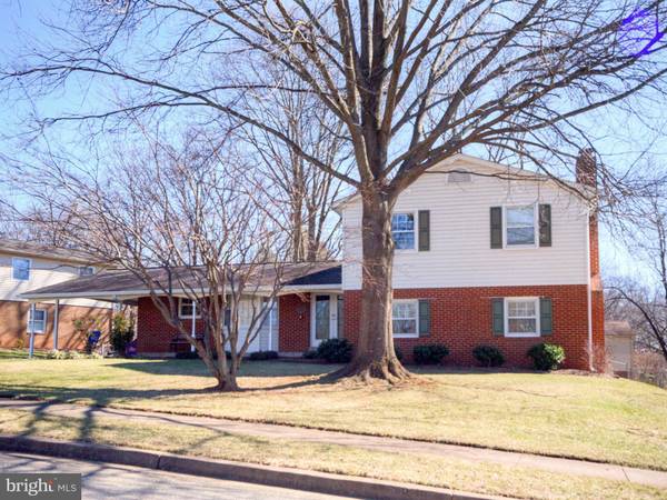 7207 TRAPPERS PL, Springfield, VA 22153