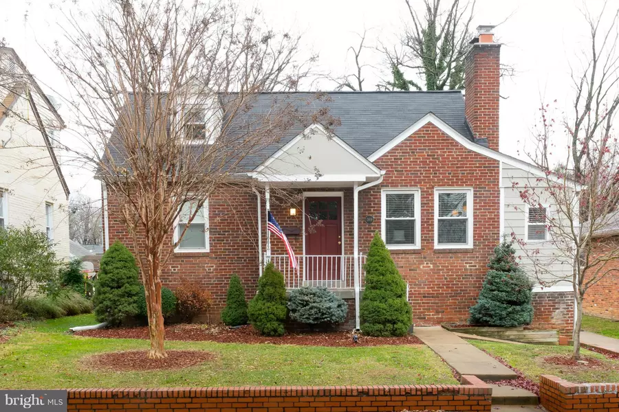 2819 MARSHALL ST, Falls Church, VA 22042