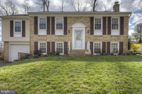 4805 KING SOLOMON DR, Annandale, VA 22003