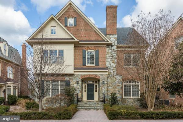 7216 FARM MEADOW CT, Mclean, VA 22101