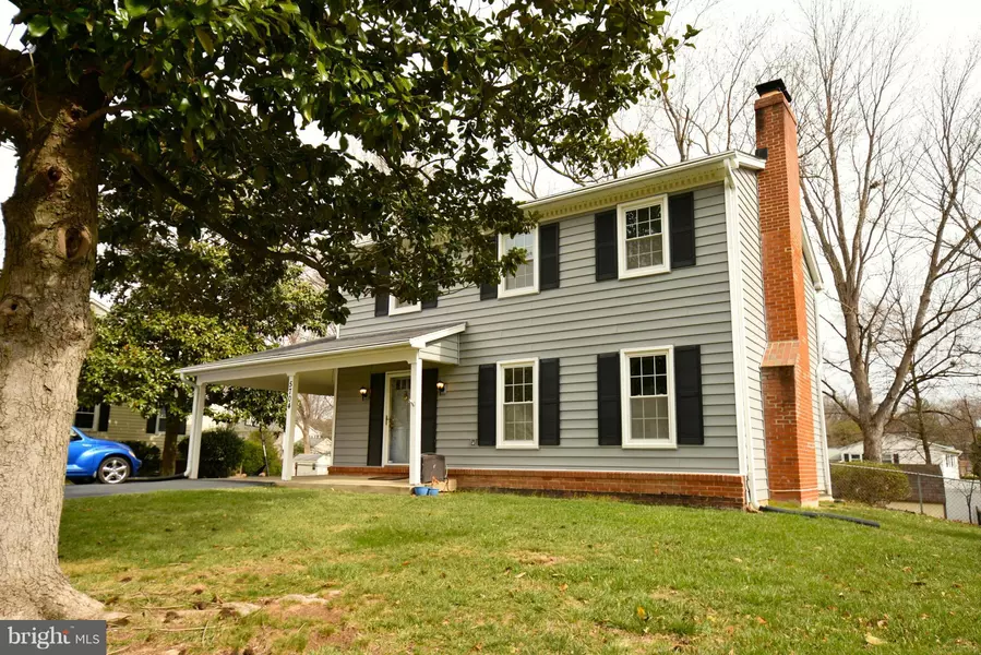 5704 BROADMOOR ST, Alexandria, VA 22315