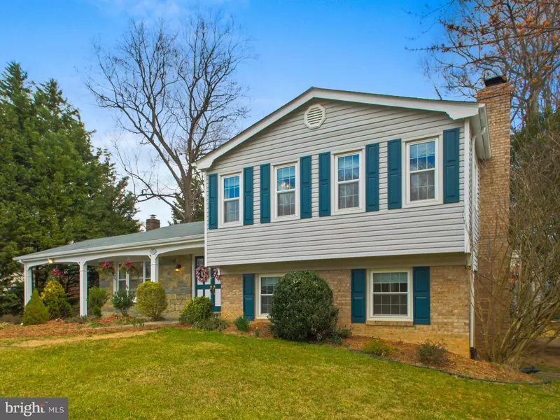 9924 BARNSBURY CT, Fairfax, VA 22031