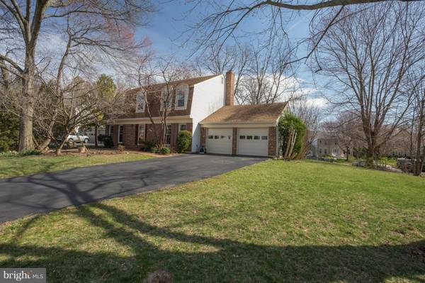 210 APPLE BLOSSOM CT, Vienna, VA 22181