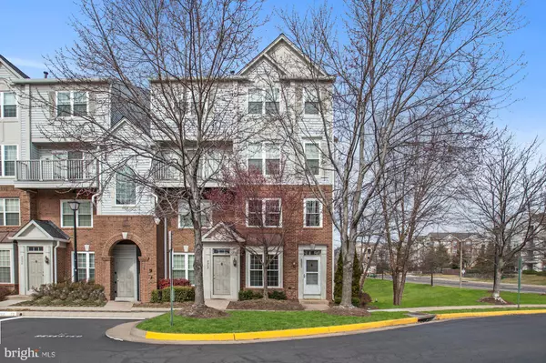 5900 TERRAPIN PL, Alexandria, VA 22310