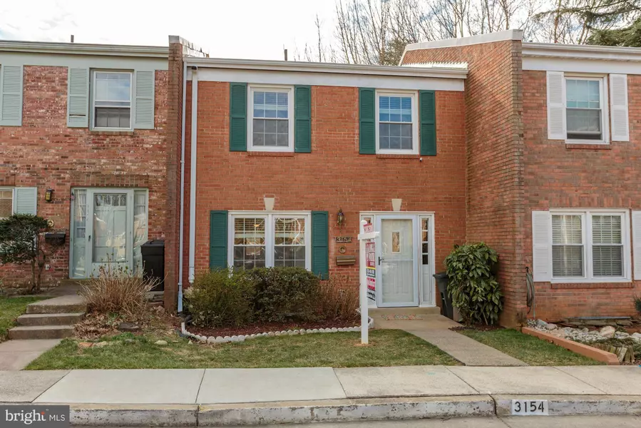 3154 CEDAR GROVE DR, Fairfax, VA 22031