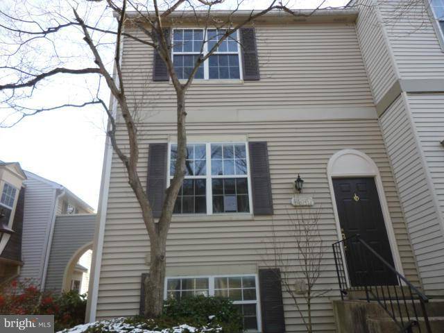 Burke, VA 22015,5856 BRIDGETOWN CT #33