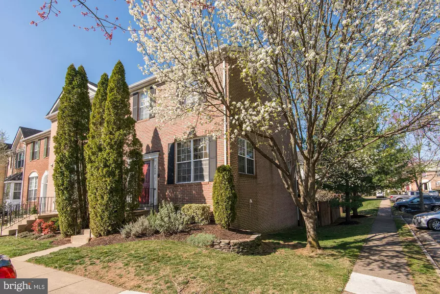 7480 DIGBY GREEN, Alexandria, VA 22315