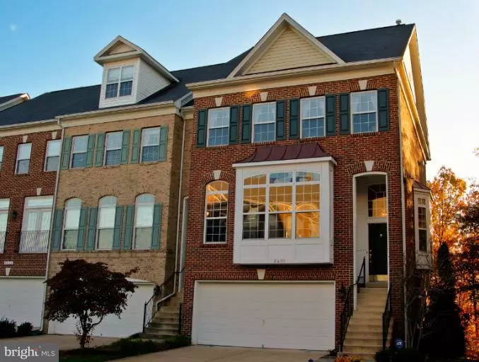 6490 WATERFIELD RD, Alexandria, VA 22315