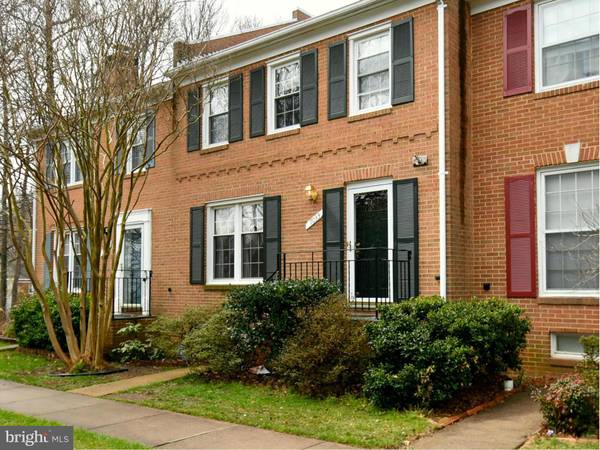 7033 LEESTONE ST, Springfield, VA 22151