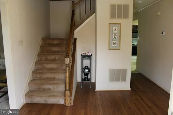 Herndon, VA 20171,13379 GLEN TAYLOR LN