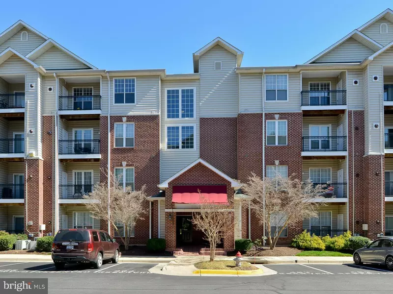 1571 SPRING GATE DR #6314, Mclean, VA 22102