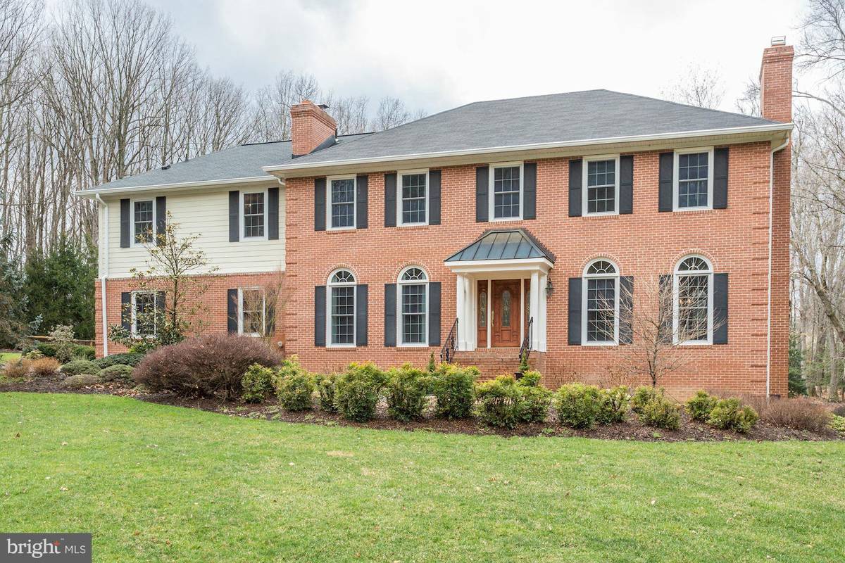 Great Falls, VA 22066,11408 VALLEY STREAM CT