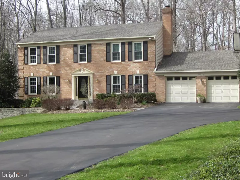 11529 CLARA BARTON DR, Fairfax Station, VA 22039