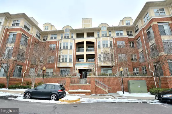 1860 STRATFORD PARK PL #311, Reston, VA 20190